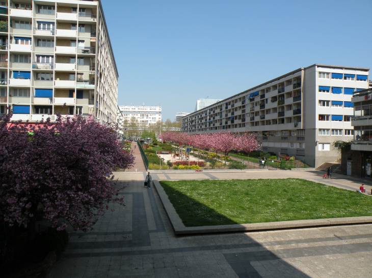 immeubles des années 5O et peit square